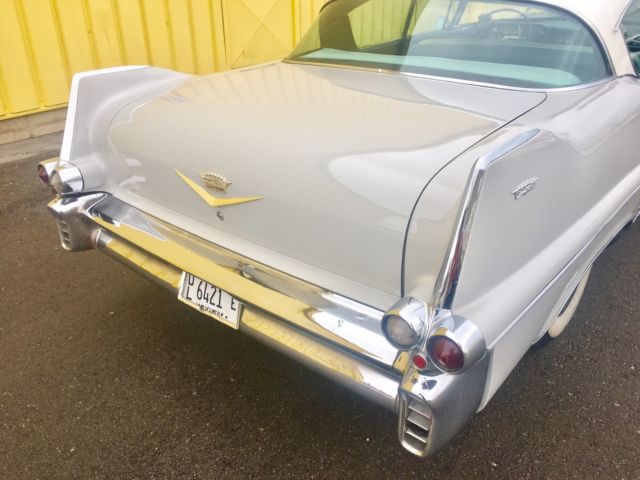 1957 Cadillac DeVille SERIES 62 SEDAN - photo 9