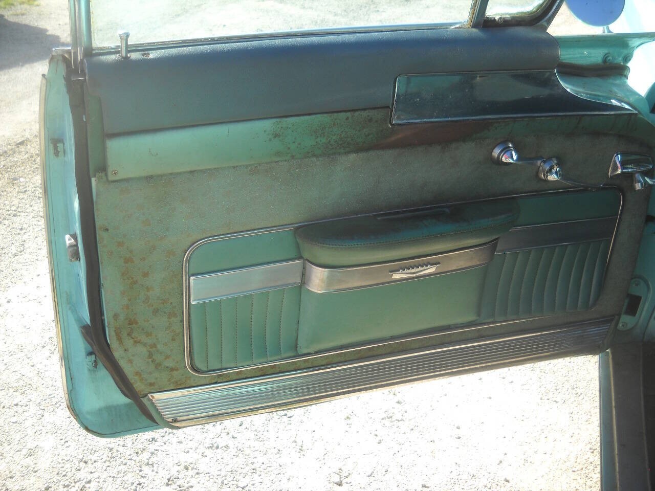 1957 Cadillac Series 62 Sedan DeVille - photo 9