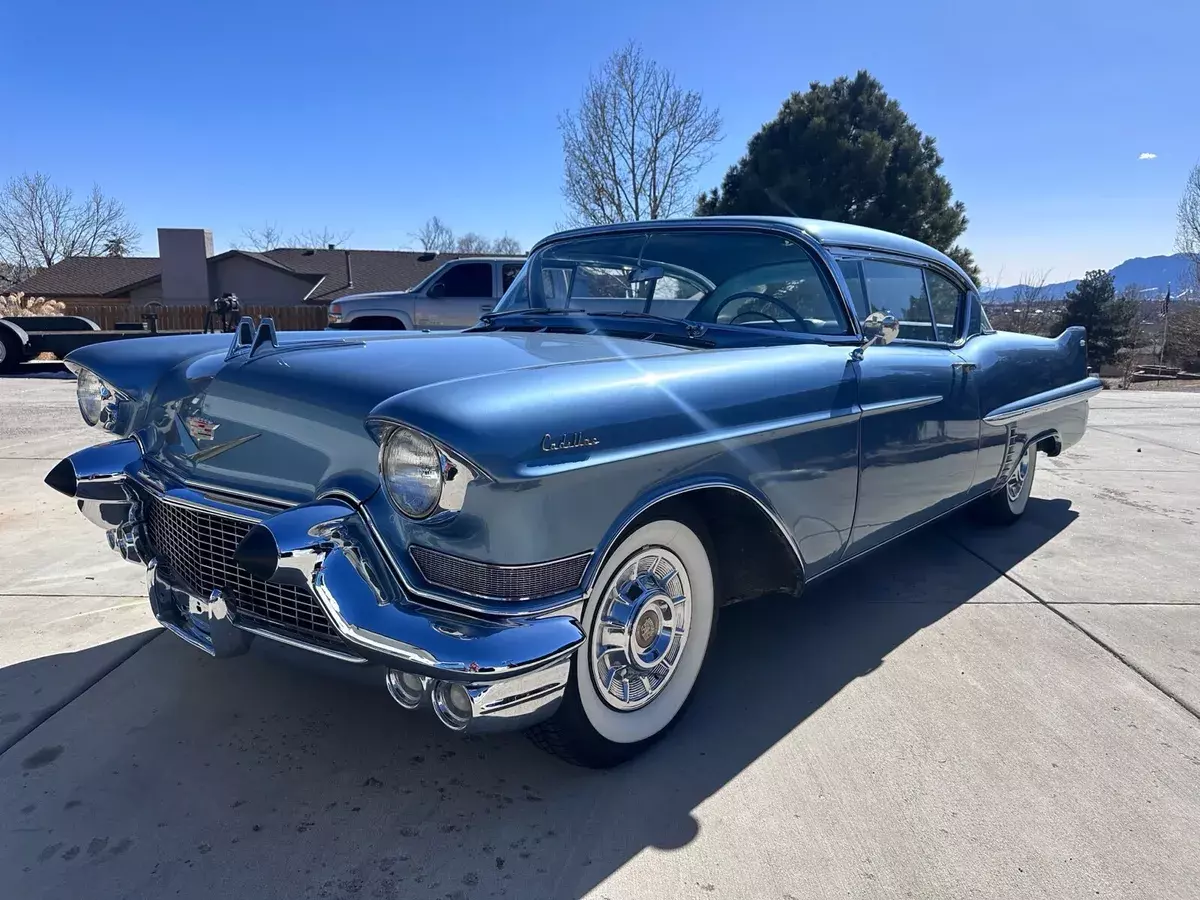 1957 Cadillac Series 62 Sedan Blue RWD Automatic 1957 Cadillac Series 62