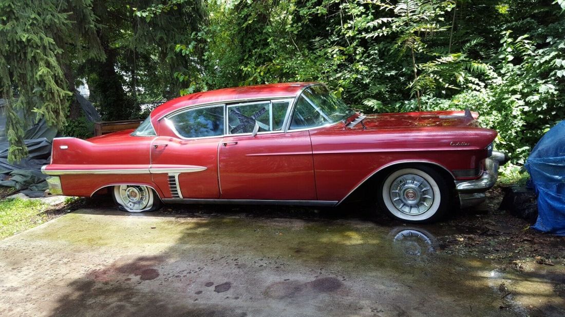 1957 Cadillac Series 62 - photo 2