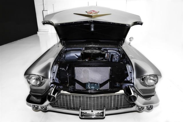 1957 Cadillac Series 62 Silver, Stunning Car! - photo 8