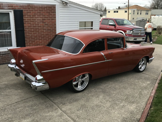 1957 Chevrolet Bel Air/150/210 150 COUPE RESTOMOD - photo 4