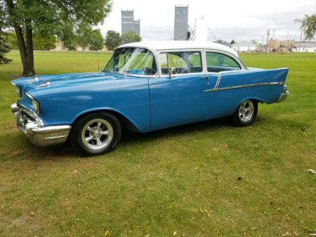 1957 chevrolet 2 door post 454 big block 1955 1956 bbc sbc 283 1957 Chevrolet Bel Air/150/210 210