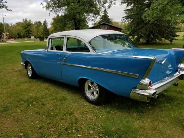 1957 Chevrolet Bel Air/150/210 210 - photo 7