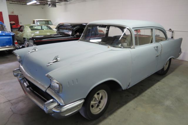 1957 chevrolet 2 Door Sedan Project car !!! Hot Rod, Rat Rod, Resto mod Bel Air 1957 Chevrolet Bel Air/150/210 2 door post sedan