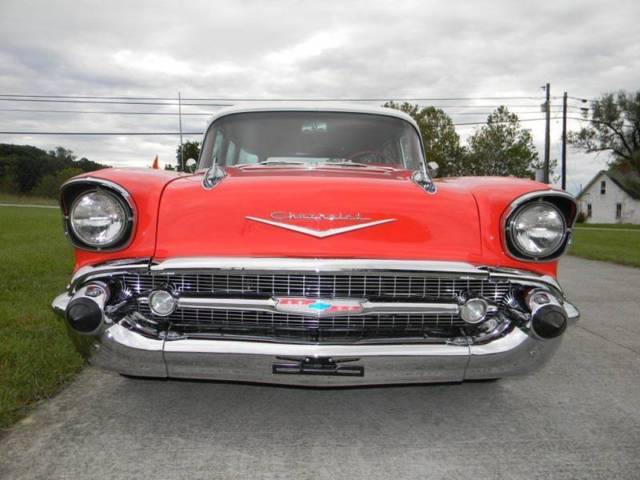 1957 Chevrolet Bel Air/150/210 210 Station wagon - photo 4