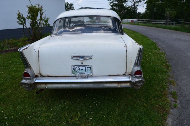 1957 Chevrolet Bel Air/150/210 - photo 4