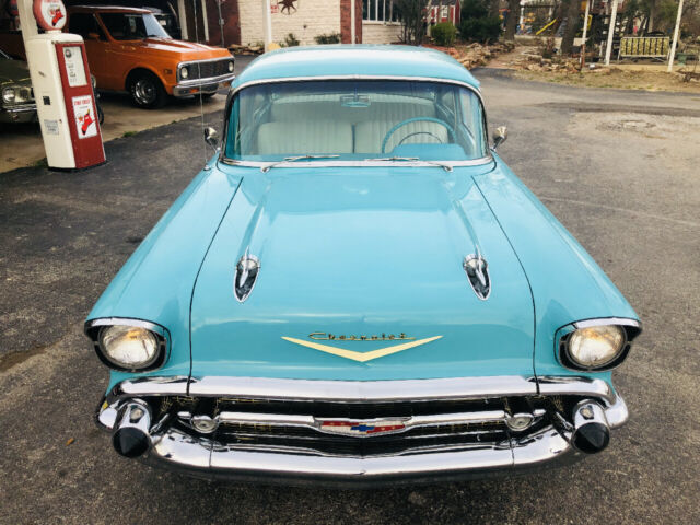 1957 Chevrolet Bel Air/150/210 BelAir - photo 2