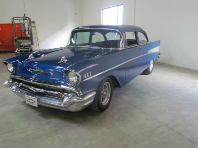 1957 Chevrolet Bel Air/150/210 -Driver Quality American Classic- - photo 4