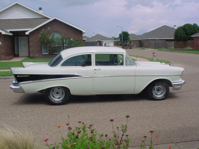 1957 Chevrolet Bel Air/150/210 - photo 4