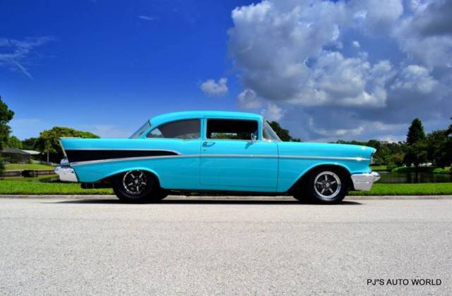 1957 Chevrolet Bel Air/150/210 V8 Twin Turbo Super Chevy magazine car - photo 3