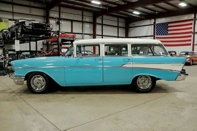 1957 Chevrolet Bel Air/150/210 Wagon - photo 2