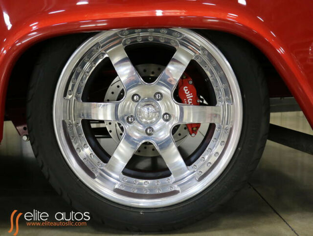 1957 Chevrolet 3100 Pickup SHOW QUALITY RESTORATION Auto Trans OVER $155k SPENT - photo 10