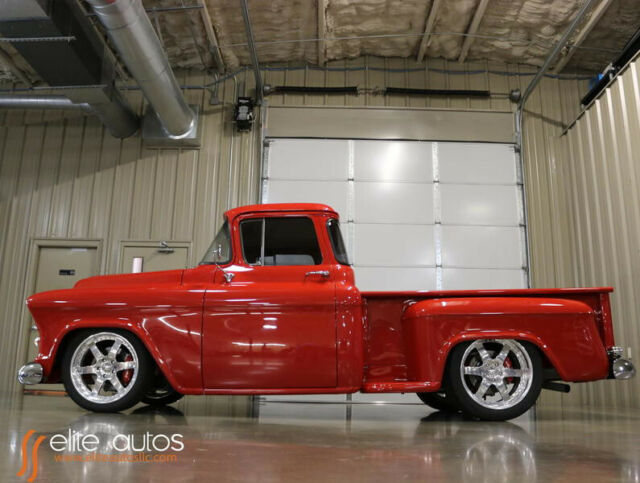 1957 Chevrolet 3100 Pickup SHOW QUALITY RESTORATION Auto Trans OVER $155k SPENT - photo 6