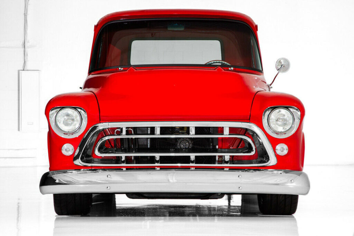 1957 Chevrolet 3100 Show Truck 427ci A/C - photo 4