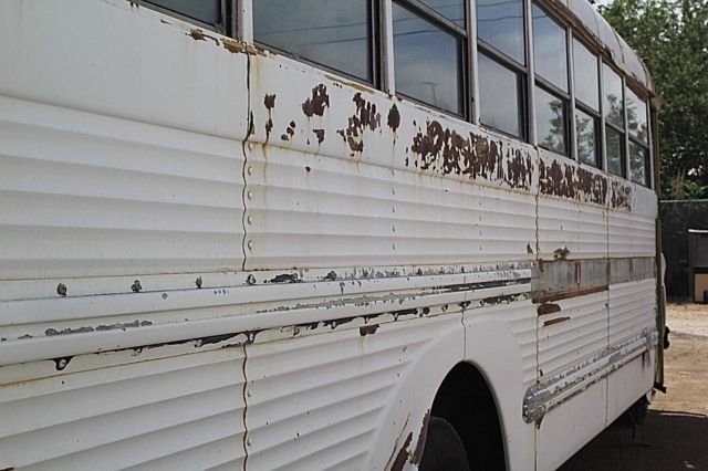 1957 Chevrolet Bus - photo 12