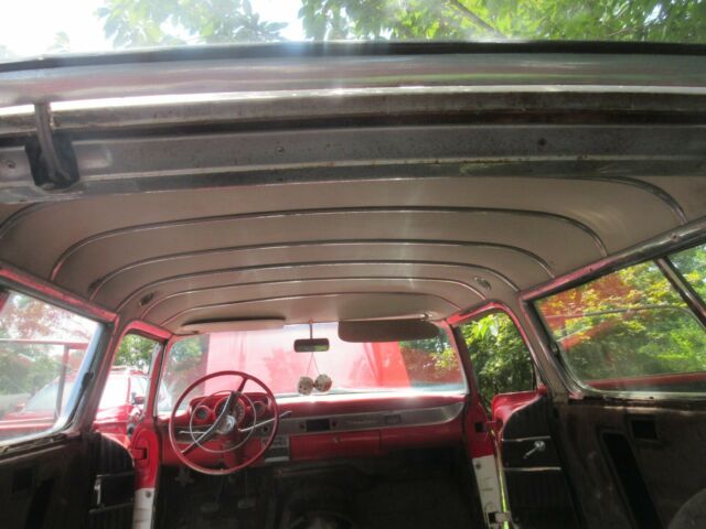 1957 Chevrolet Nomad - photo 10