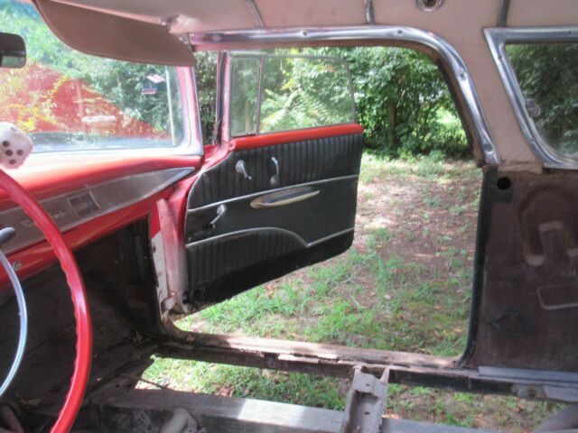 1957 Chevrolet Nomad - photo 13