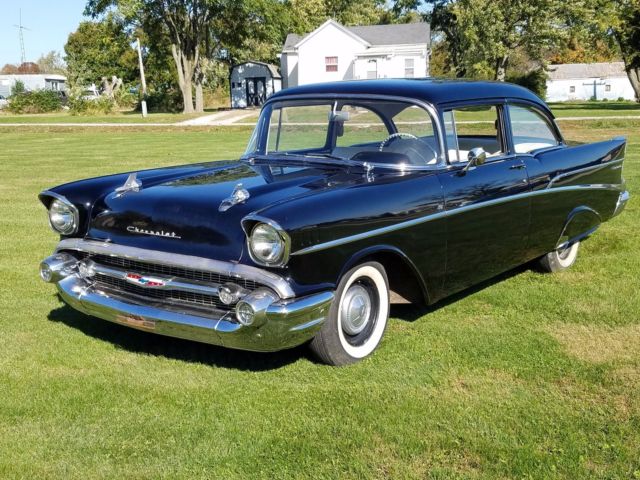 1957 Chevrolet Bel Air/150/210 Bel Air - photo 2