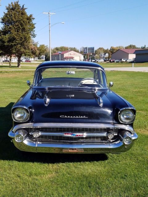 1957 Chevrolet Bel Air/150/210 Bel Air - photo 3