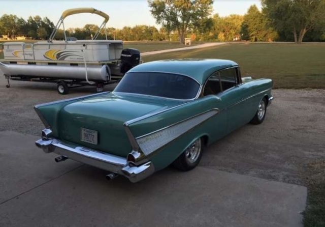 1957 Chevrolet Bel Air/150/210 2 Door Hardtop - photo 6