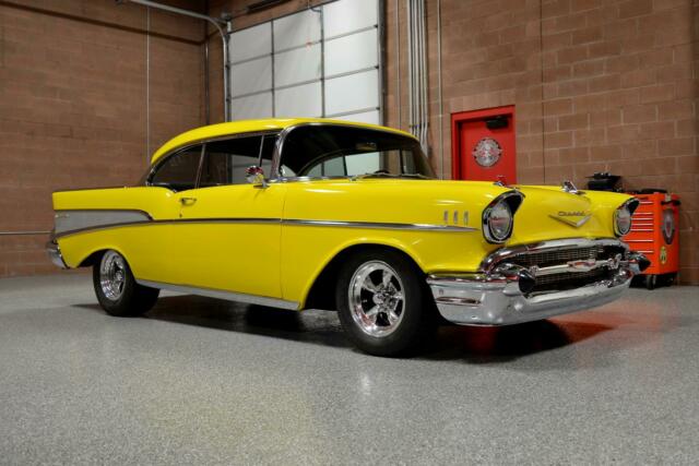 1957 Chevrolet Bel Air/150/210 2-Door Hardtop Custom - photo 4
