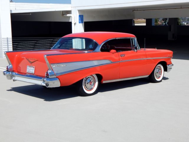 1957 Chevrolet Bel Air/150/210 Power Pack Hardtop Coupe - Automatic - Restored - photo 4