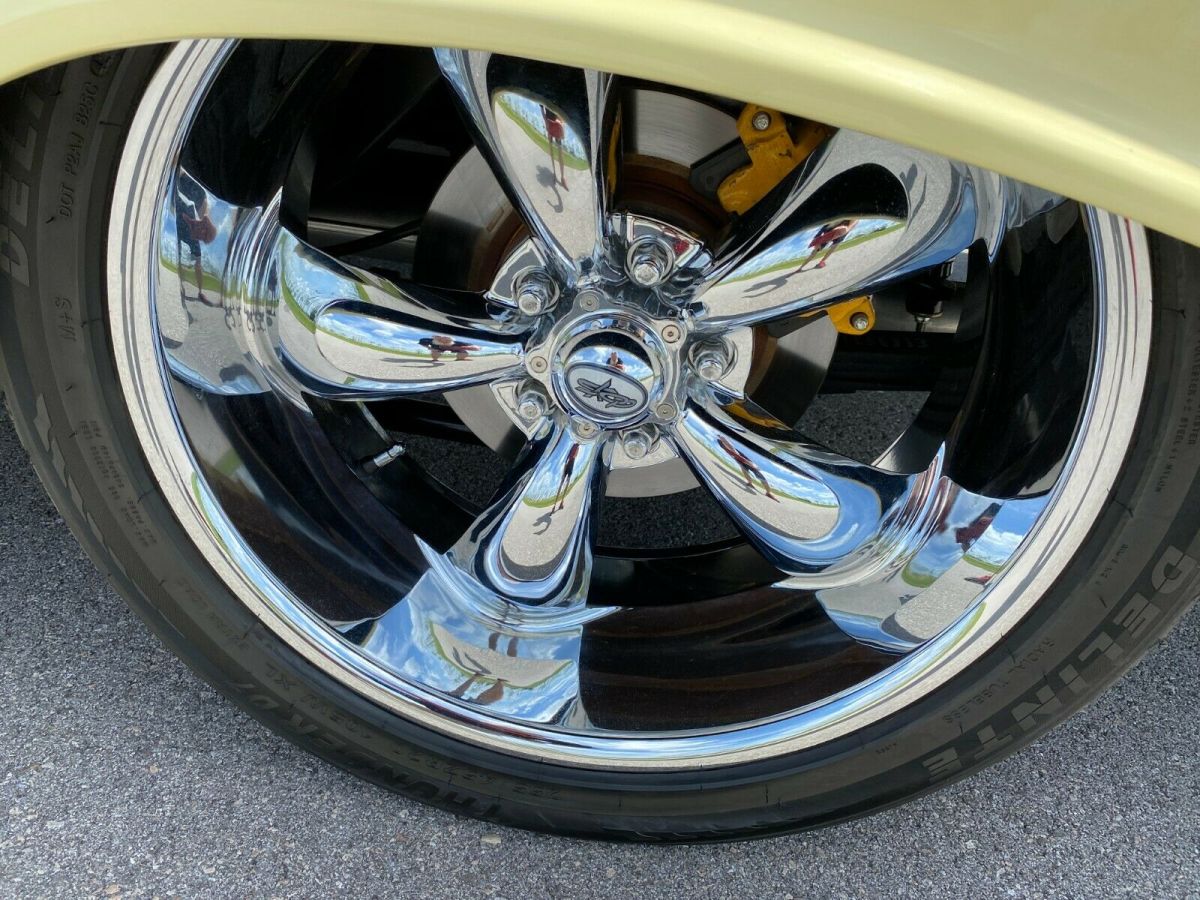 1957 Chevrolet Bel Air/150/210 HOT STREET ROD SHOW CAR RESTOMOD - photo 9
