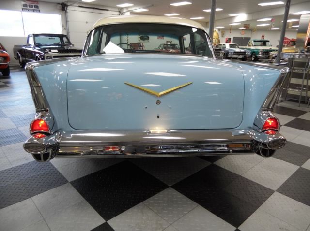 1957 Chevrolet Bel Air/150/210 Bel Air - photo 4