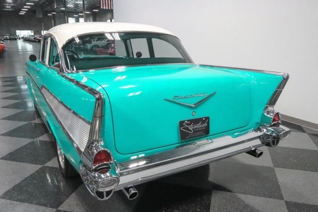 1957 Chevrolet Bel Air/150/210 2 Door Sedan - photo 11