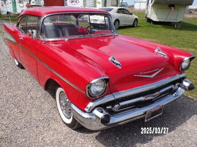 1957 Chevrolet Bel Air/150/210 - photo 4