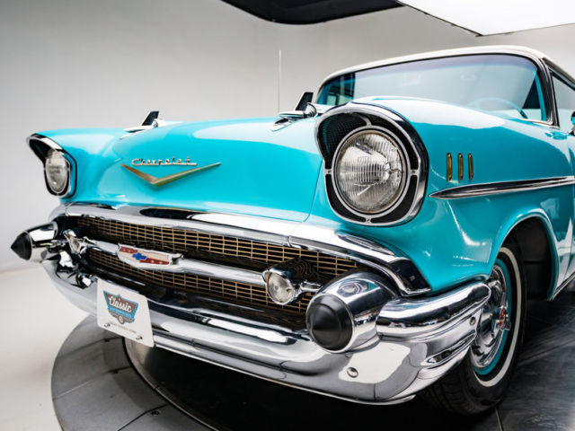 1957 Chevrolet Bel Air 283 V8 2 Speed Automatic Hardtop Tropical Turquoise/Whit 1957 Chevrolet Bel Air/150/210 --