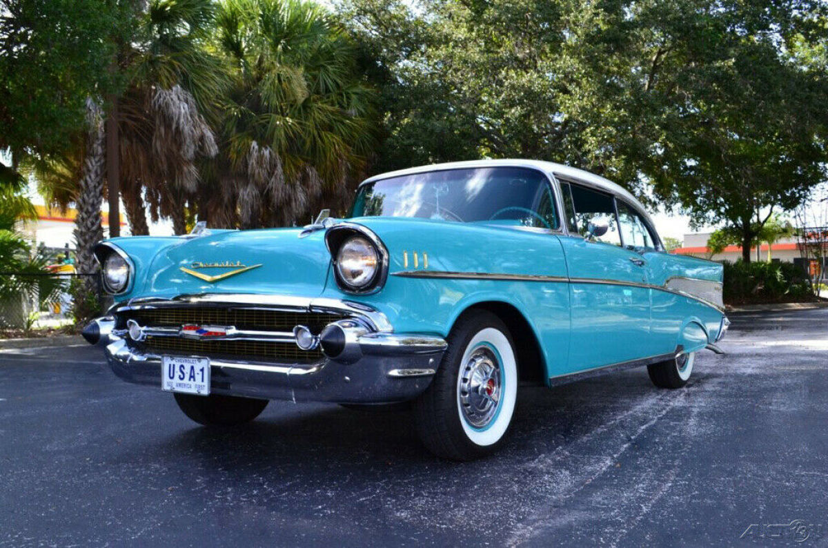 1957 Chevrolet Bel Air/150/210 Two tone Indian Ivory & Tropical Turquoise - photo 13
