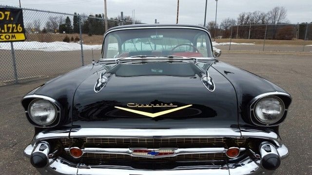 1957 Chevrolet Bel Air/150/210 2dr Hardtop - photo 3