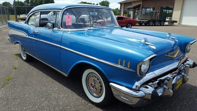 1957 Chevrolet Bel Air/150/210 2dr Hardtop - photo 4