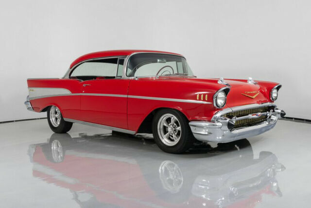 1957 Chevrolet Bel Air/150/210 4-Speed Air Conditioning - photo 12