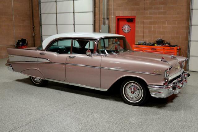 1957 Chevrolet Bel Air/150/210 4-Door Hardtop - photo 3