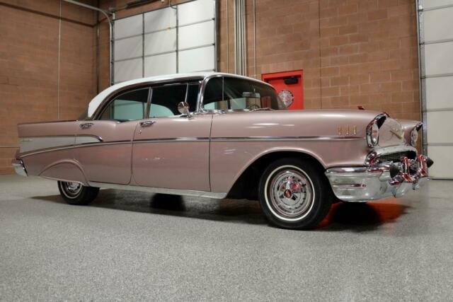 1957 Chevrolet Bel Air/150/210 4-Door Hardtop - photo 4