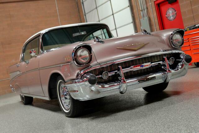 1957 Chevrolet Bel Air/150/210 4-Door Hardtop - photo 9