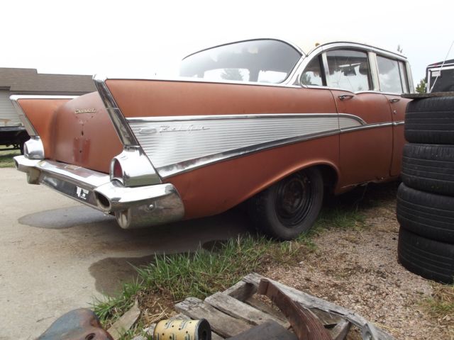 1957 Chevrolet Bel Air/150/210 Belair Sports Sedan - photo 9