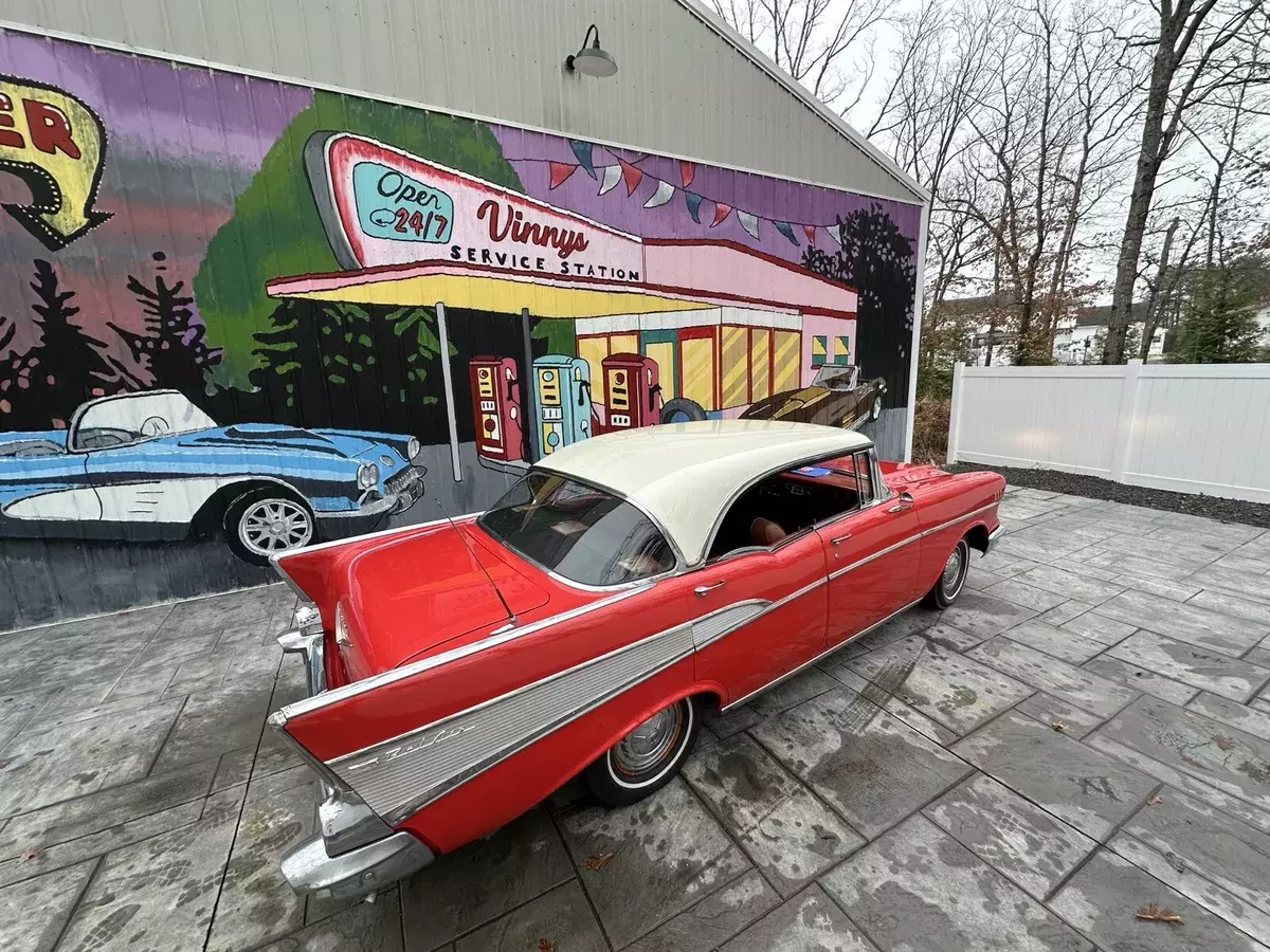 1957 Chevrolet Bel Air 4.6 Power pack no post belair