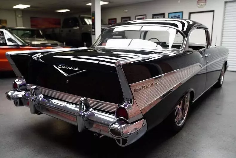 1957 Chevrolet Bel Air - photo 12