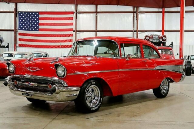1957 Chevrolet Bel Air/150/210 --