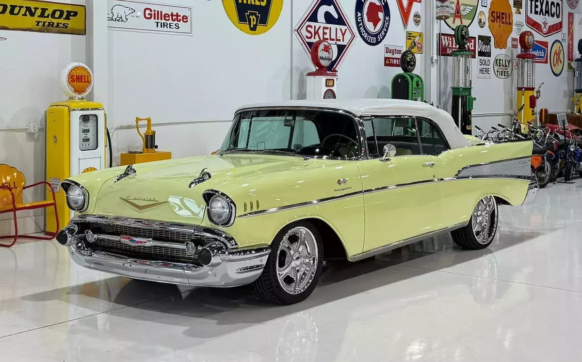 1957 Chevrolet Bel Air Conv. Factory FI 283/283HP, Immaculate Frame-Off Resto 1957 Chevrolet Bel Air/150/210