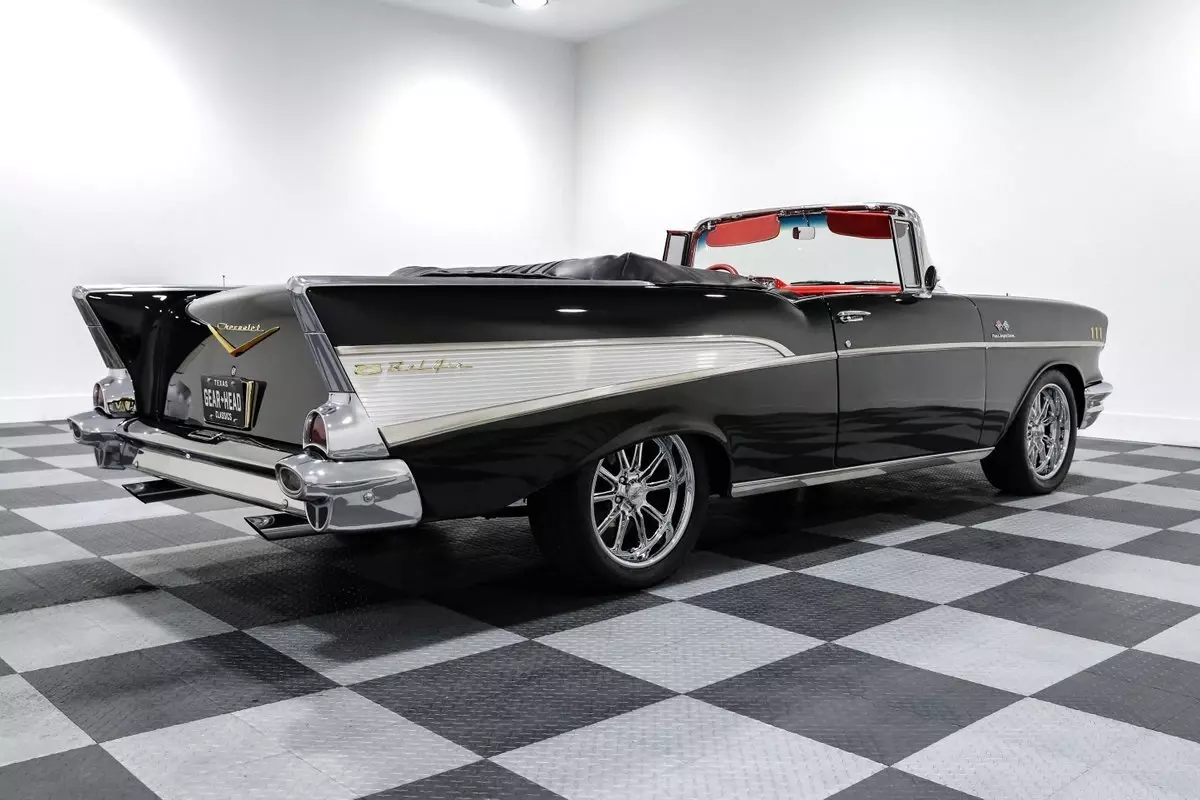 1957 Chevrolet Bel Air/150/210 Convertible - photo 10