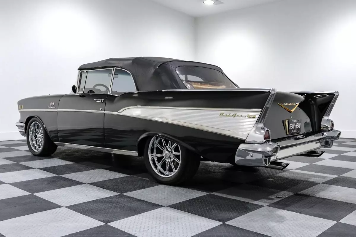 1957 Chevrolet Bel Air/150/210 Convertible - photo 8
