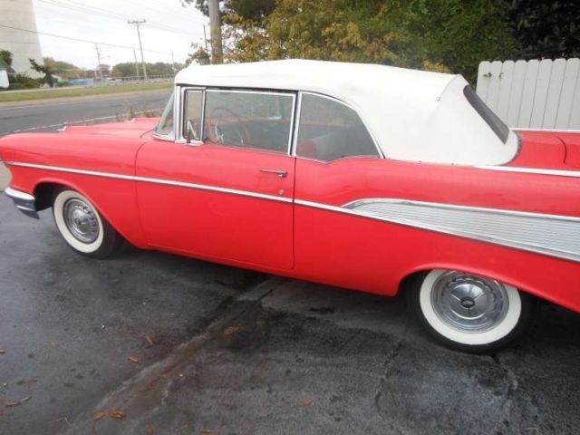 1957 Chevrolet Bel Air/150/210 Convertible - photo 3