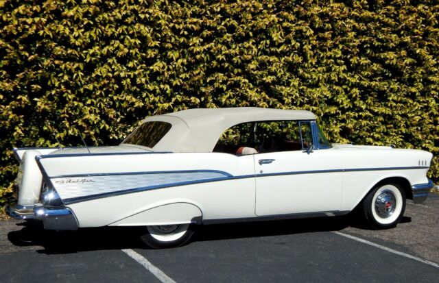 1957 Chevrolet Bel Air/150/210 Convertible - Dual Quad V8 - Loaded - Automatic - photo 8