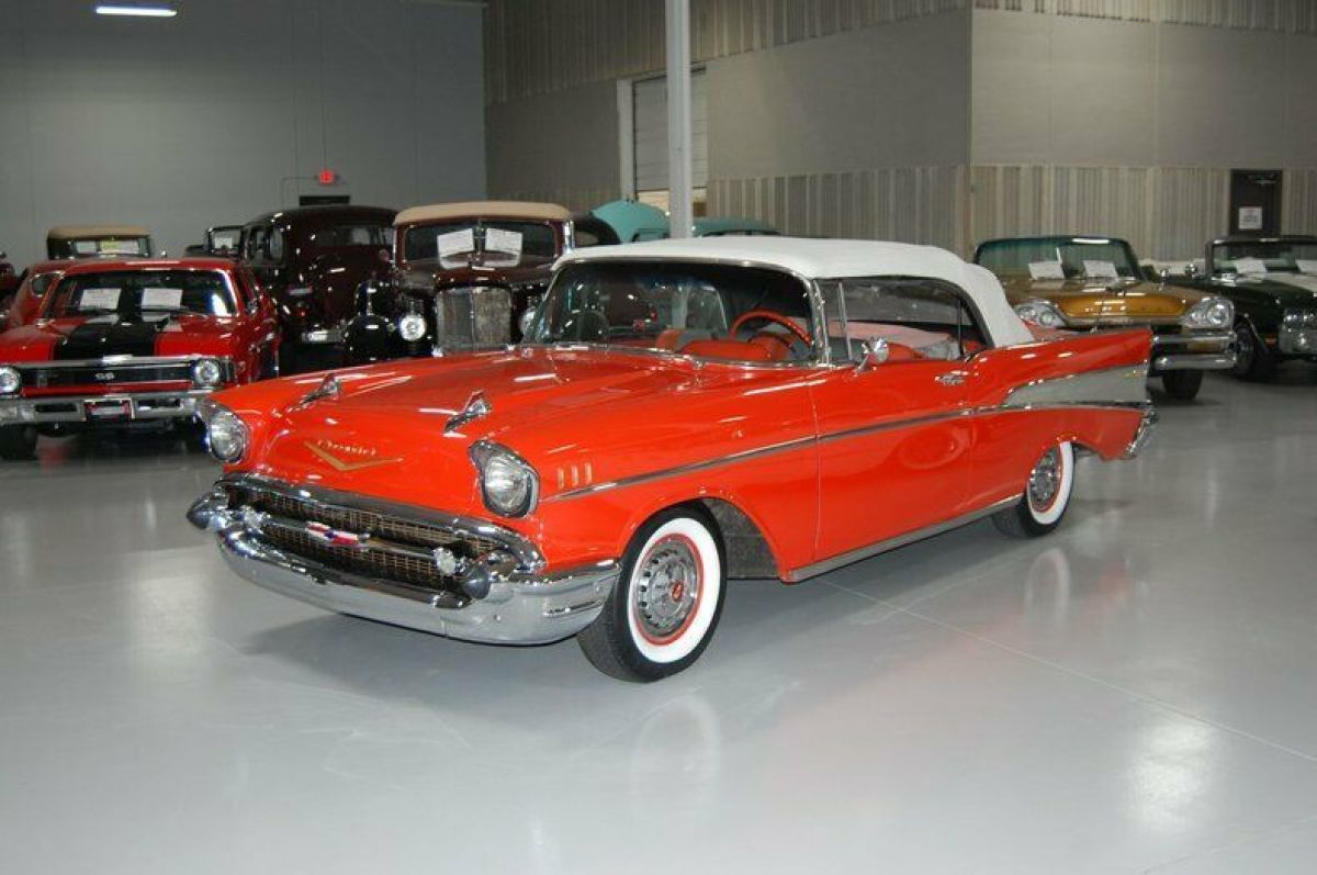 1957 Chevrolet Bel-Air Convertible - photo 9