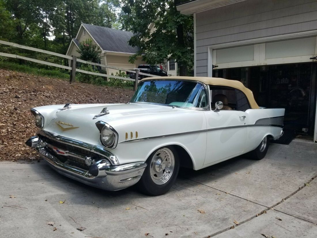 1957 Chevrolet Bel Air Convertible Restomod Streetrod 454 V8 AT PS PW frame off 1957 Chevrolet Bel Air/150/210 Convertible
